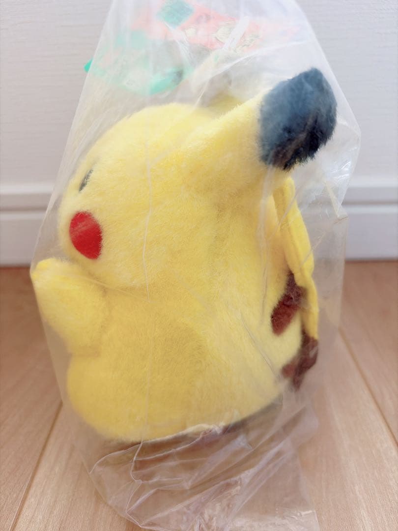 ピカチュウ ぬいぐるみ　TOMY 初期