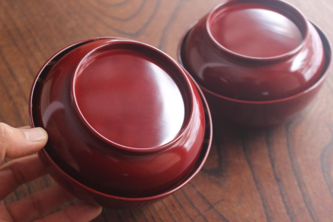 デッドストック！極上紅溜に優美な桐花蒔絵の映えるお椀2点（検輪島塗京塗煮物椀