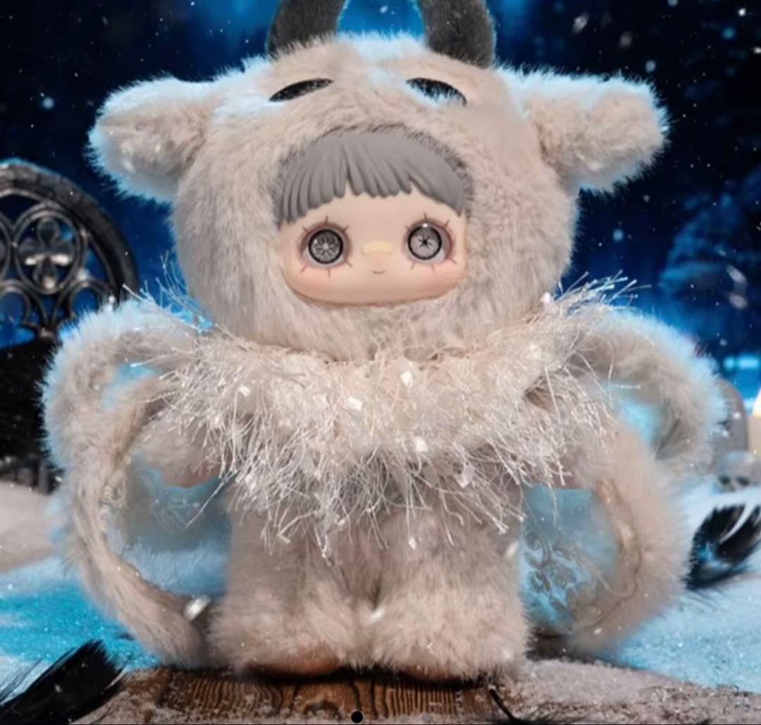 冬の奇妙なシリーズの 悪魔 & Mothセット