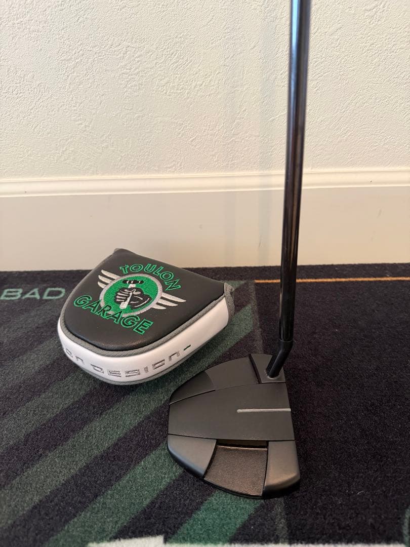 オデッセイ　TOULON GARAGE DAYTONA BEACHパター