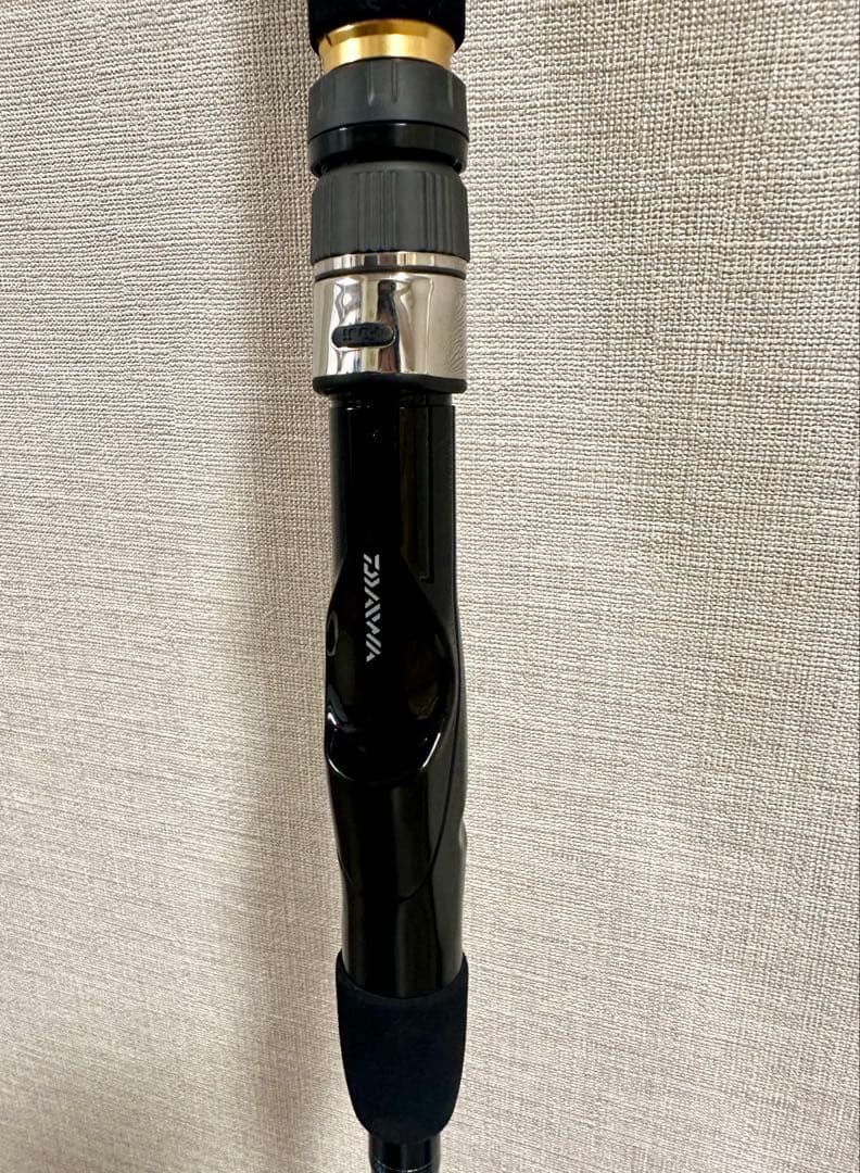 【美品・ケース付き】ダイワ ビシアジX MH-170 船竿 1.7m