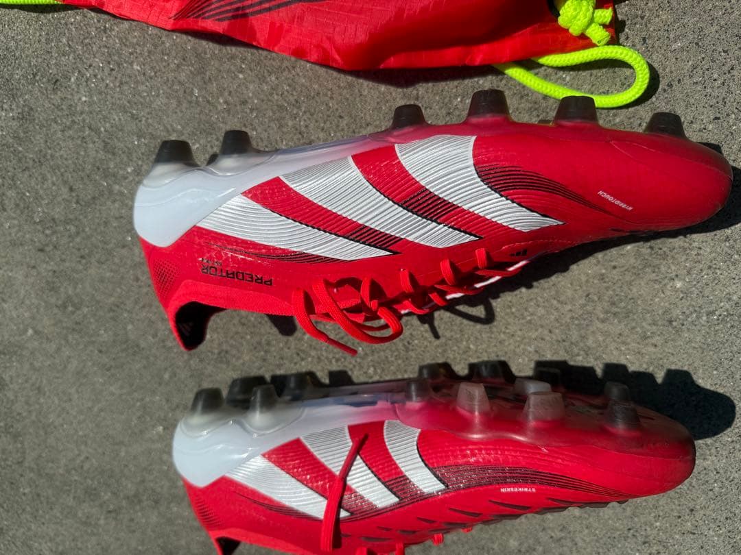 adidas Predator サッカーシューズ レッド 収納バッグ付き