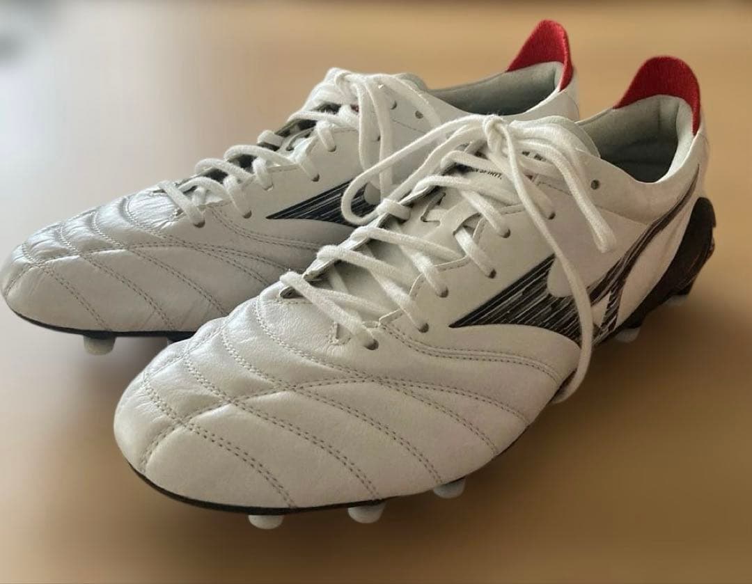 ミズノ モレリア ネオ4 26.5