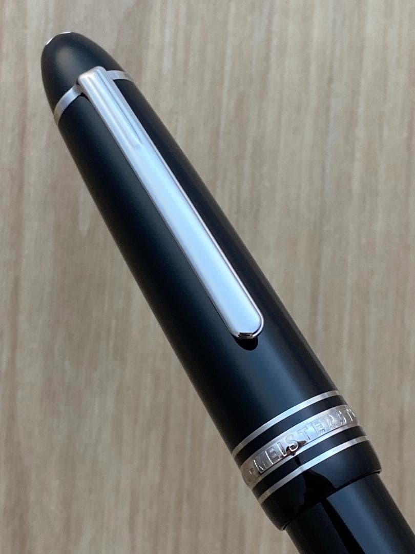 未使用に近い モンブラン ル・グラン 161 ゴールド ボールペン 付属品付