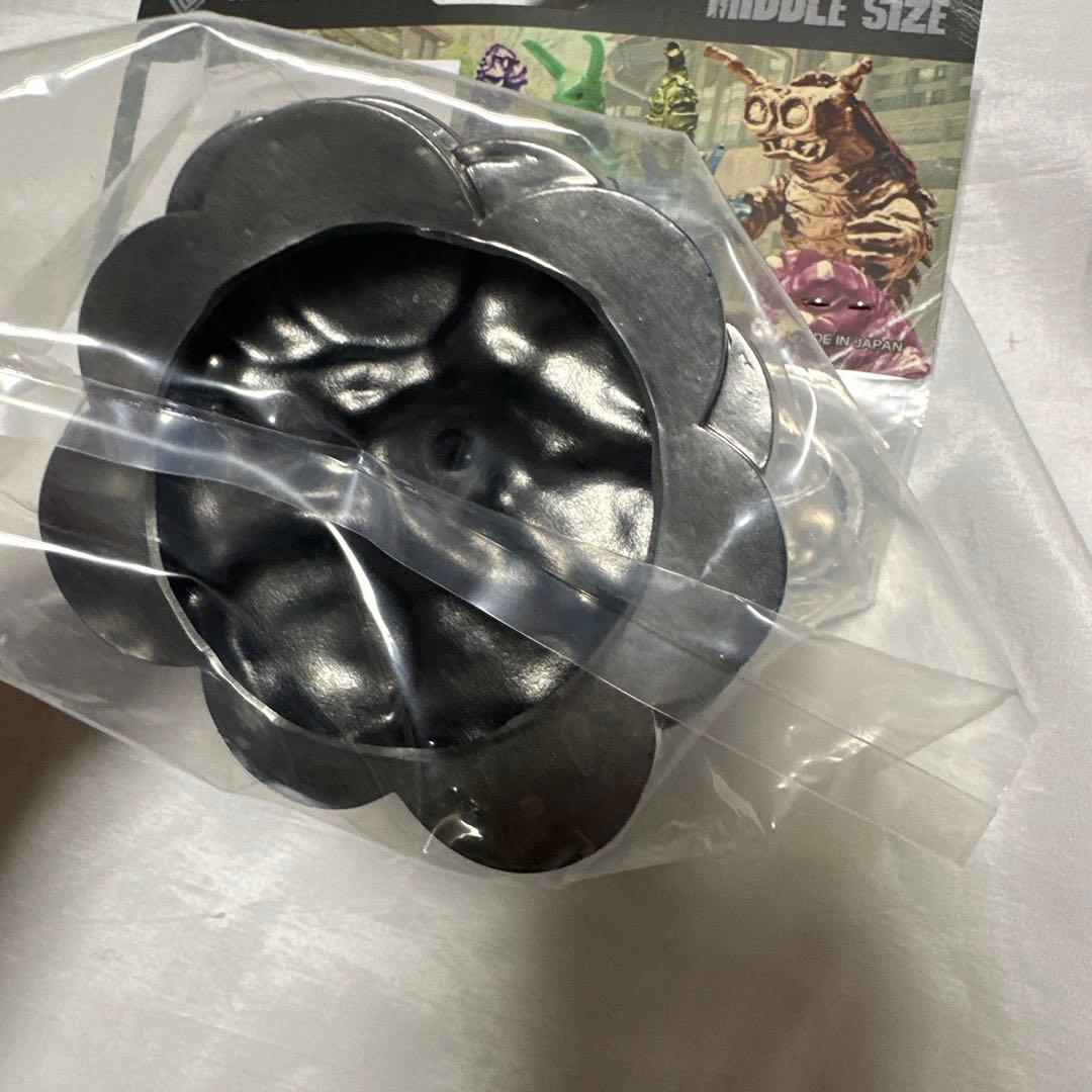 希少　銀メッキ　ウルトラ怪獣　ミドルサイズシリーズ　カネゴン　イベント限定カラー