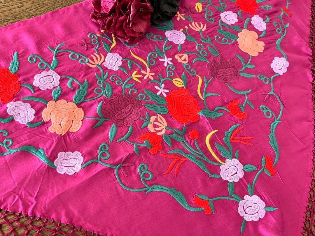 フラメンコ　刺繍シージョ ブーゲンビリアxマルチカラー花柄刺繍　ブーゲンフレコ