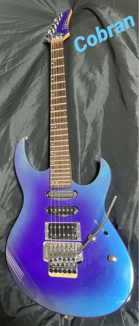 Cobran エレキギター