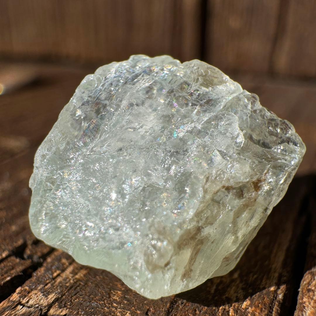 レインボー フェナカイト ロシア ウラル マリシェボ産 フェナサイト