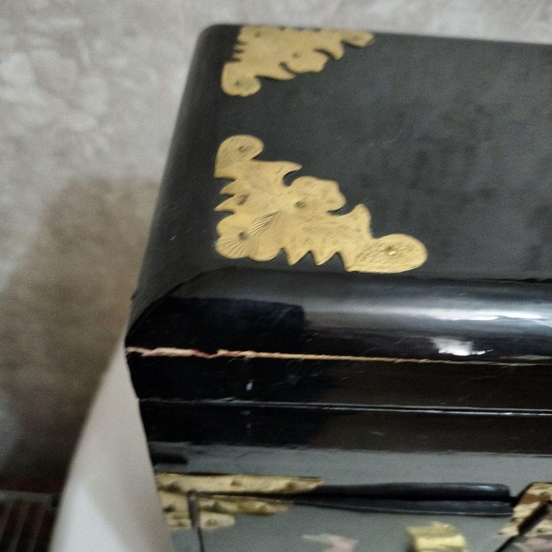 螺鈿花鳥模様の小箪笥　宝石入れ（エコメルカリ便限定）