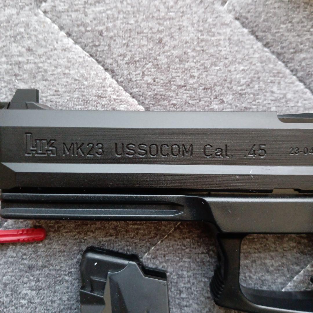 東京マルイエアガン、シグザウエルP228とソーコムＭK23、新品未使用品、18禁