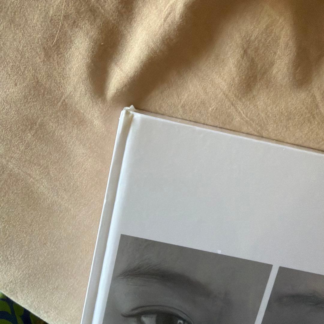 JENNIE J2NNI5 写真展 ジェニ 写真集フォトブック しおり付き 連番