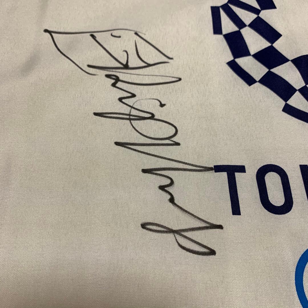 マラソン キプチョゲ 直筆サイン入りフラッグ 東京五輪限定品 パリオリンピック