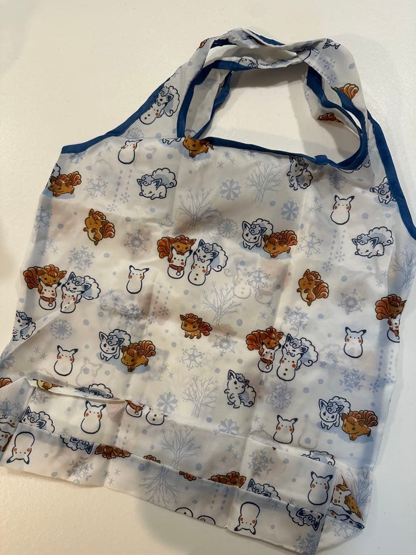 イッツデモ　ポケモン　収納ポケット付き折りたたみエコバッグ