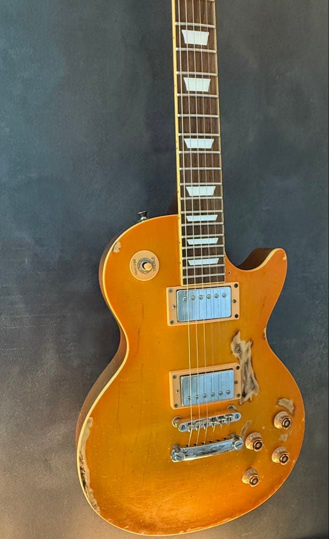 レスポールタイプ　エイジド エレキギター