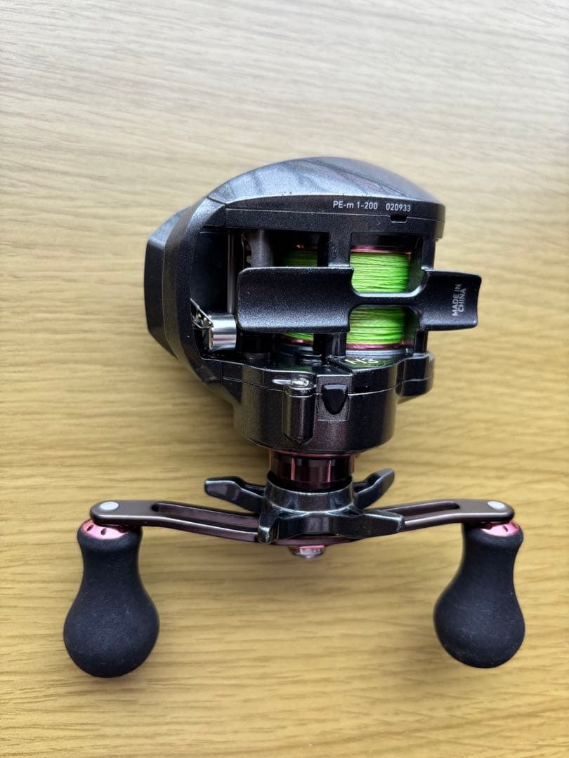 （D A IW A）ベイトリール紅牙X I C （デジタルカウンター付き）