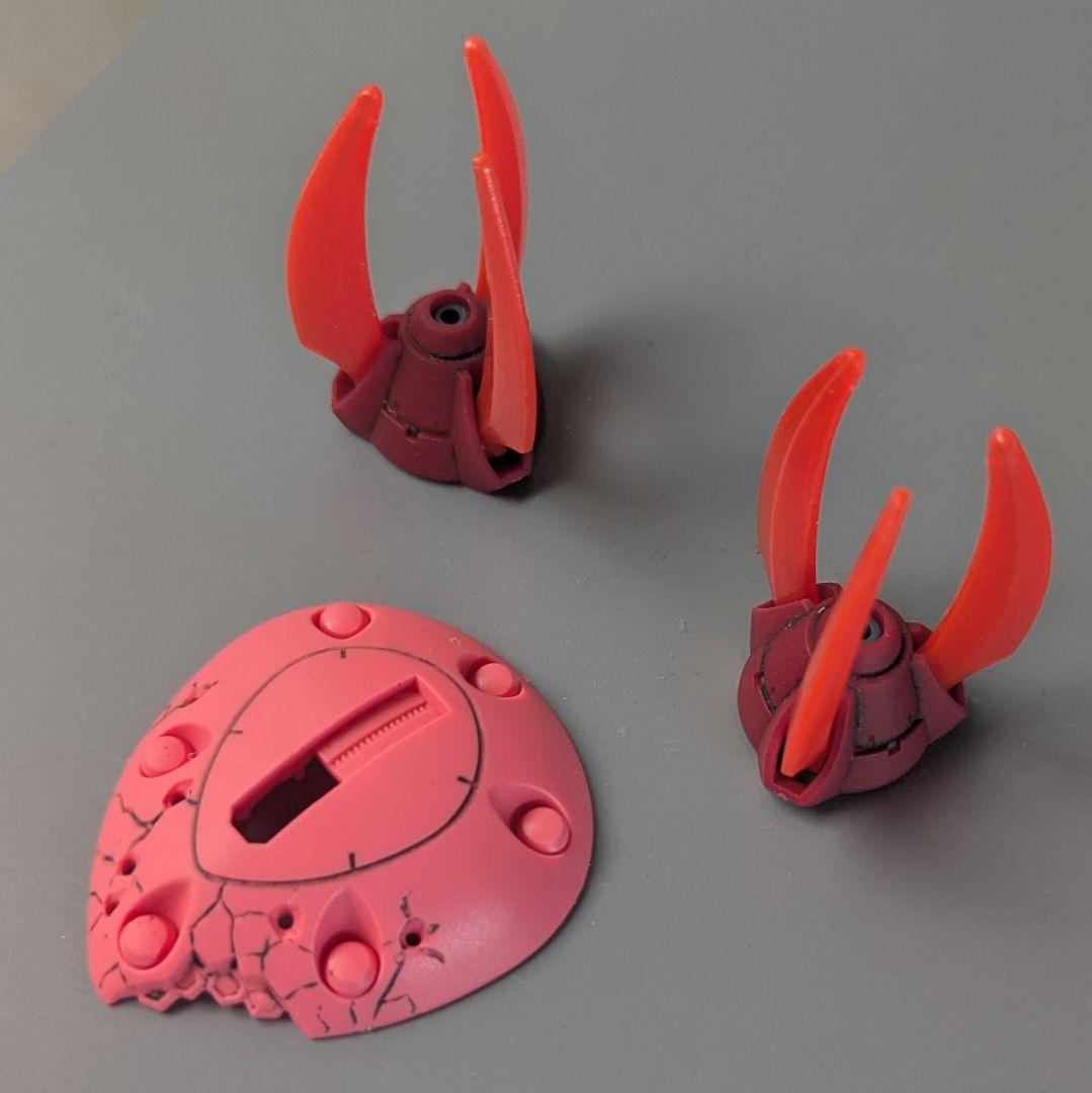 HG　ズゴック　キャバリアーアイフリッド　完成品　SEED　フリーダム　ガンプラ