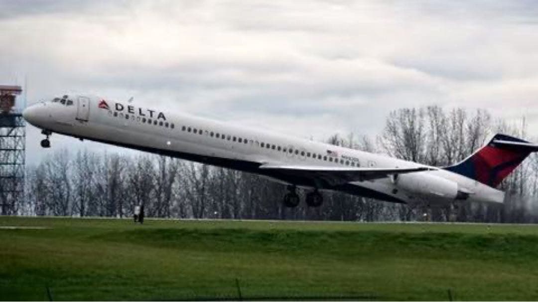 デルタ航空 Planetags MD-88