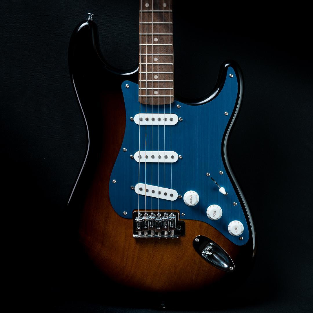 ストラト用アノダイズドピックガードBlue青/Lotustorks