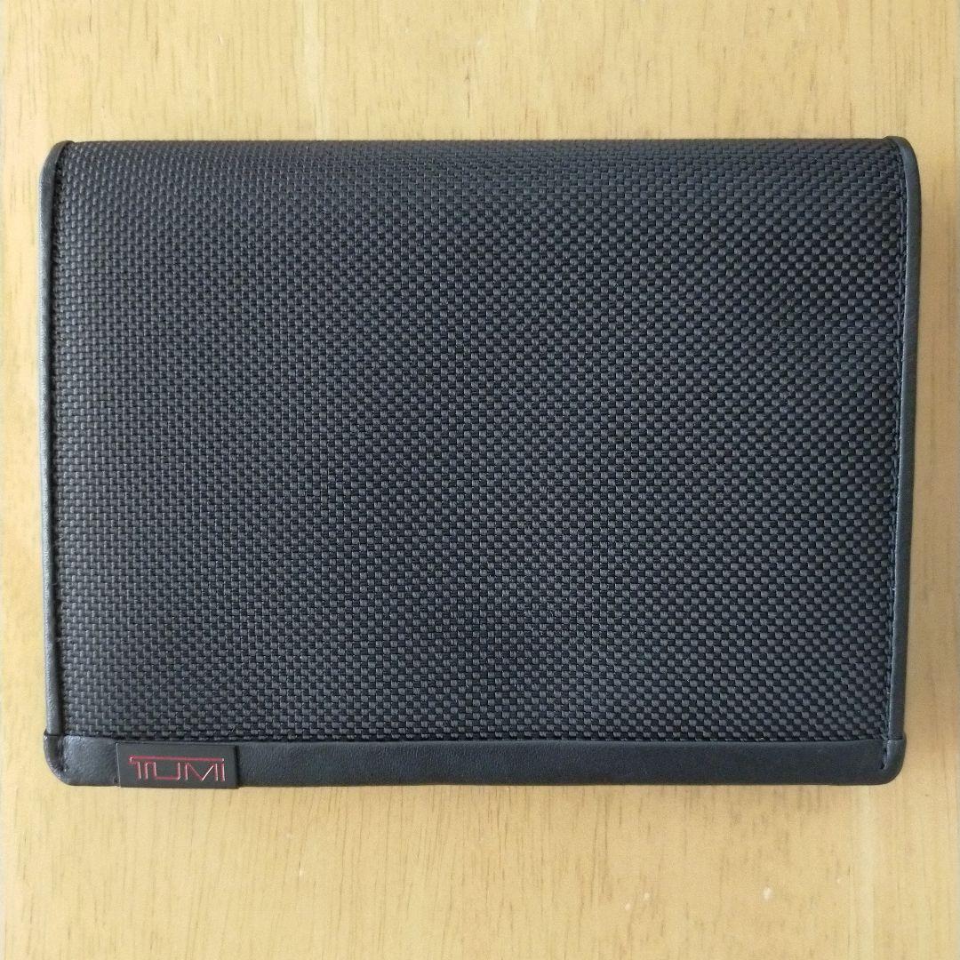 TUMI 二つ折り財布 ブラック