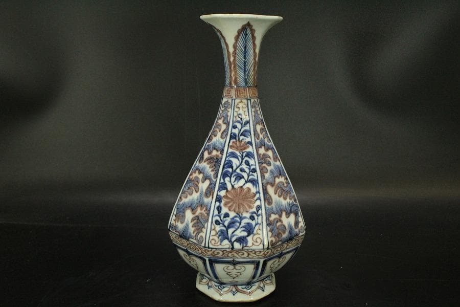 中国美術 青花紅 蓮花紋 八方瓶(A817)