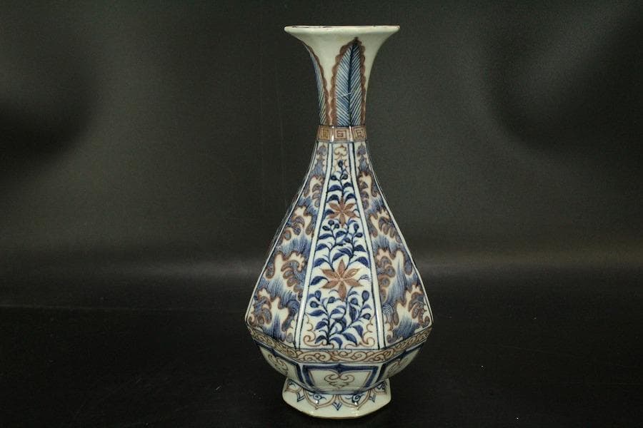 中国美術 青花紅 蓮花紋 八方瓶(A817)