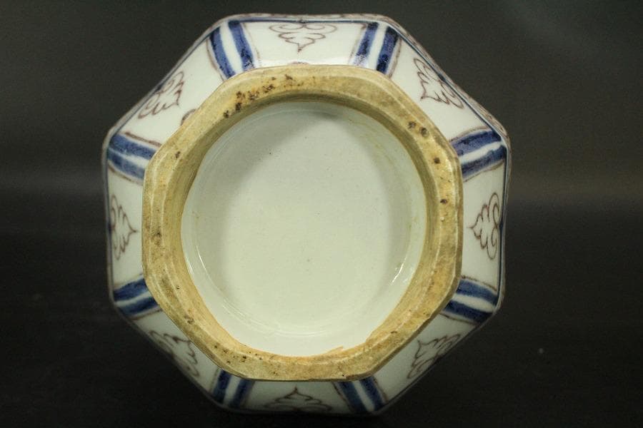 中国美術 青花紅 蓮花紋 八方瓶(A817)