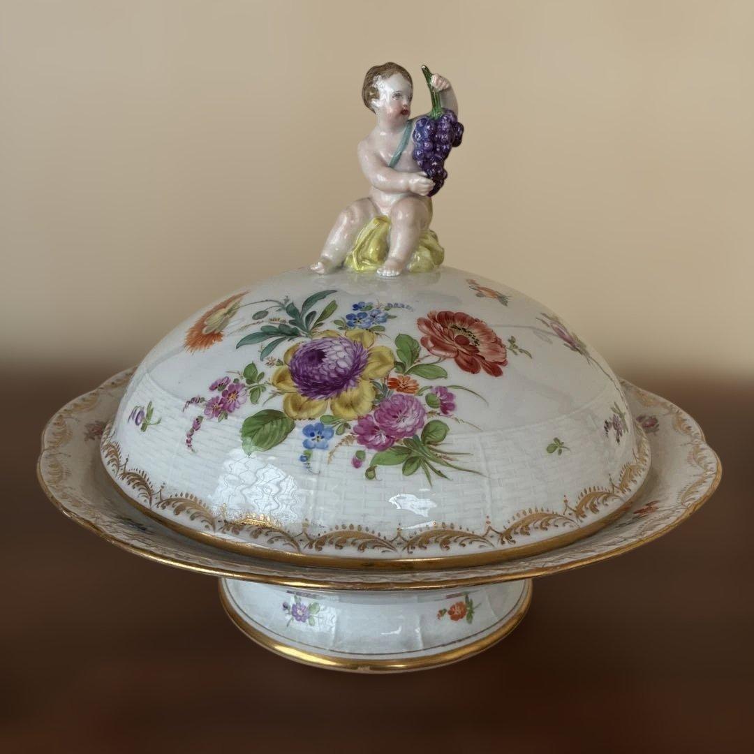 アンティーク KPM フィギュア付き蓋コンポート