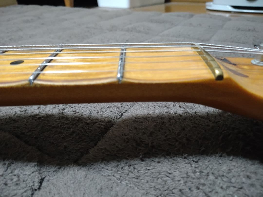 Yngwieストラトキャスター エレキギターサーフブルー