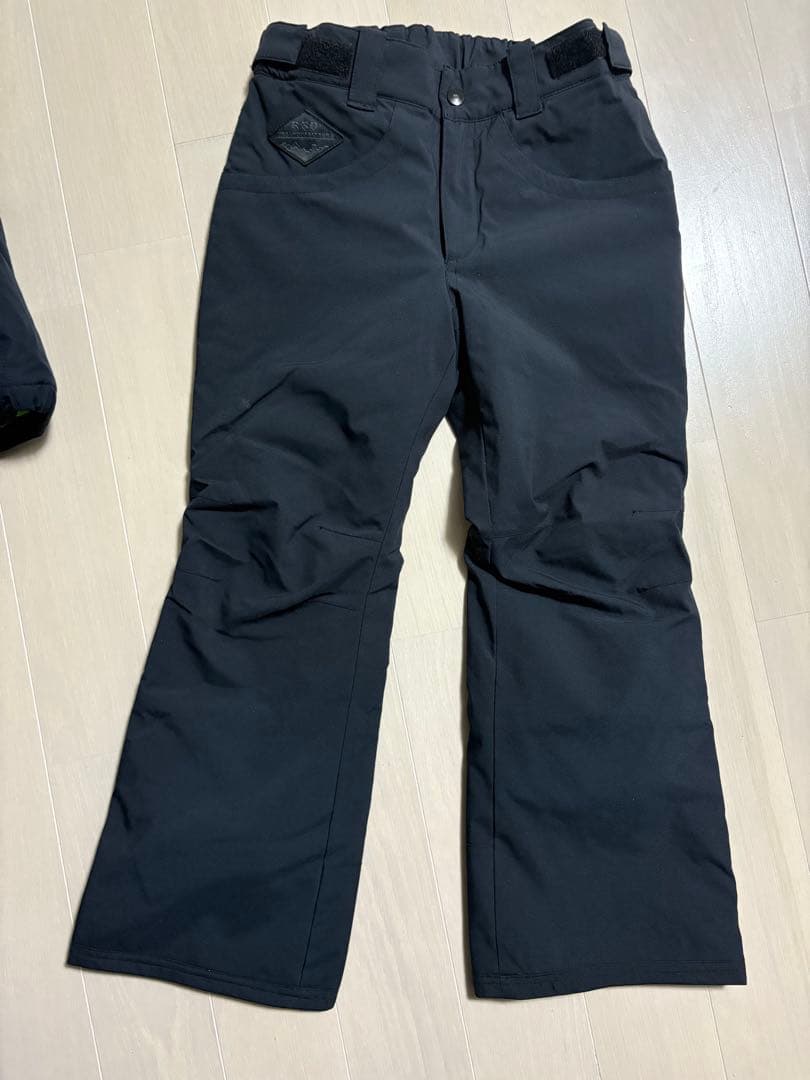 【QUIKSILVER】子ども用スノーウェア１３０サイズ