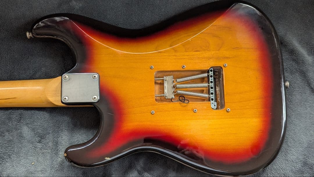 日*4様 〚中古楽器〛クラフトマン　エレキギター /ストラトキャスター