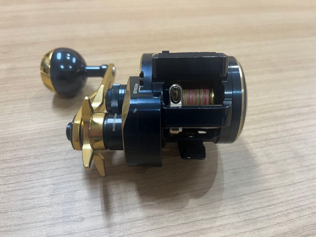 Daiwa Saltiga IC 100 両軸リール　ソルティガ