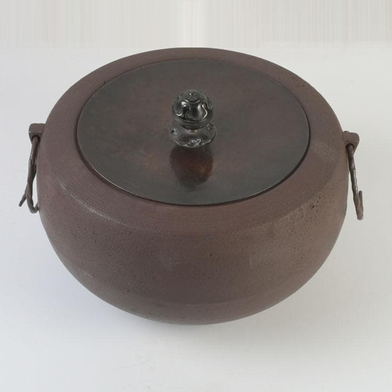 茶道具　釜師　畠春斎作　肩糸目　廣口釜　共布共箱　V　9865A