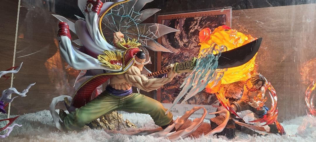 白ひげ　エース海外限定フィギュアセット