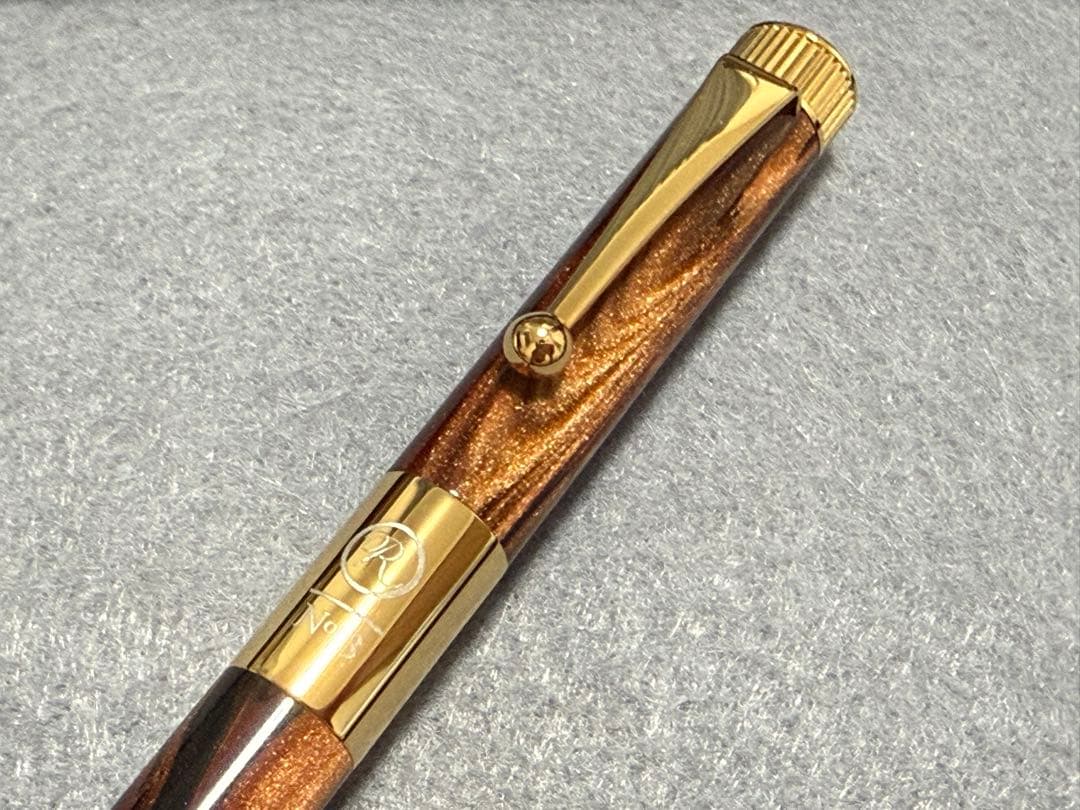 伊東屋 Romeo No.3 ロメオ No.3 オーリックアンバー 細軸