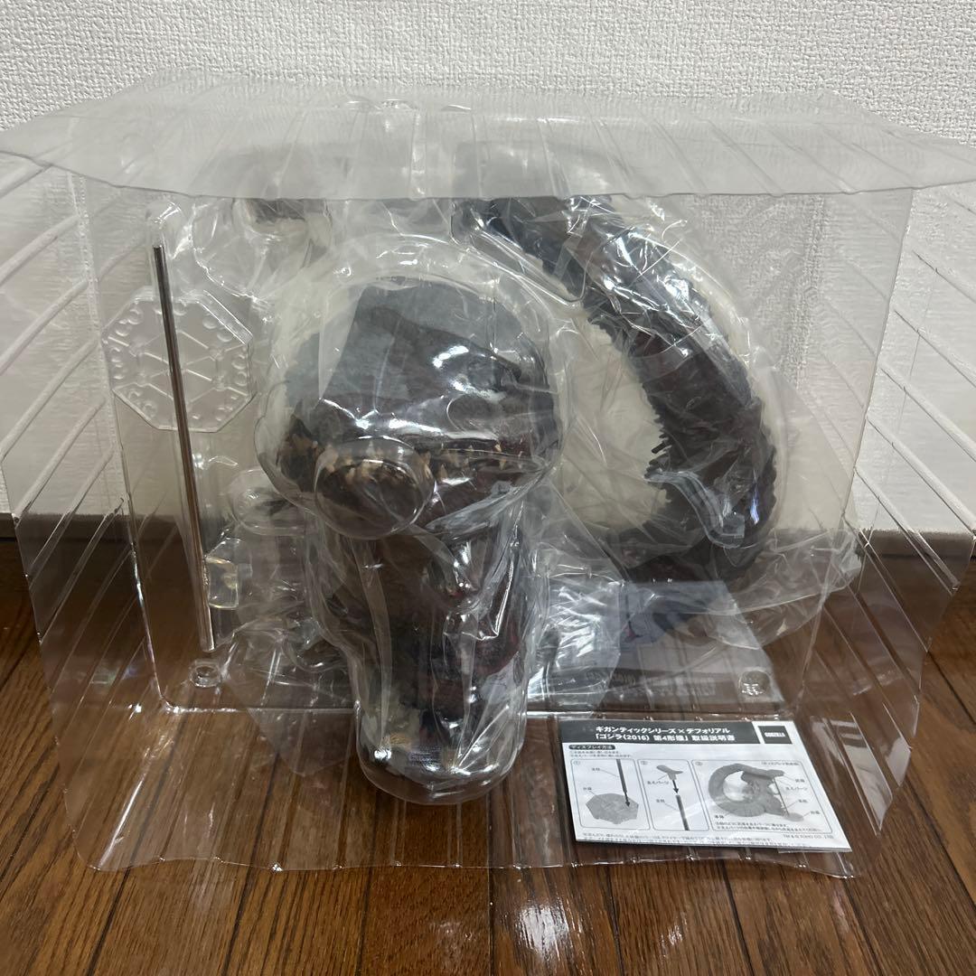 ギガンティックシリーズ×デフォリアル　シン・ゴジラ　2016 一般流通版