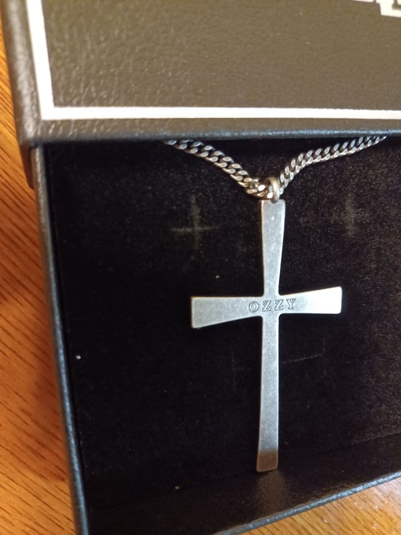 Ozzy Osbourne 十字架ネックレス　オジーオズボーンアクセサリー