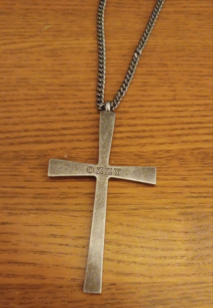 Ozzy Osbourne 十字架ネックレス　オジーオズボーンアクセサリー