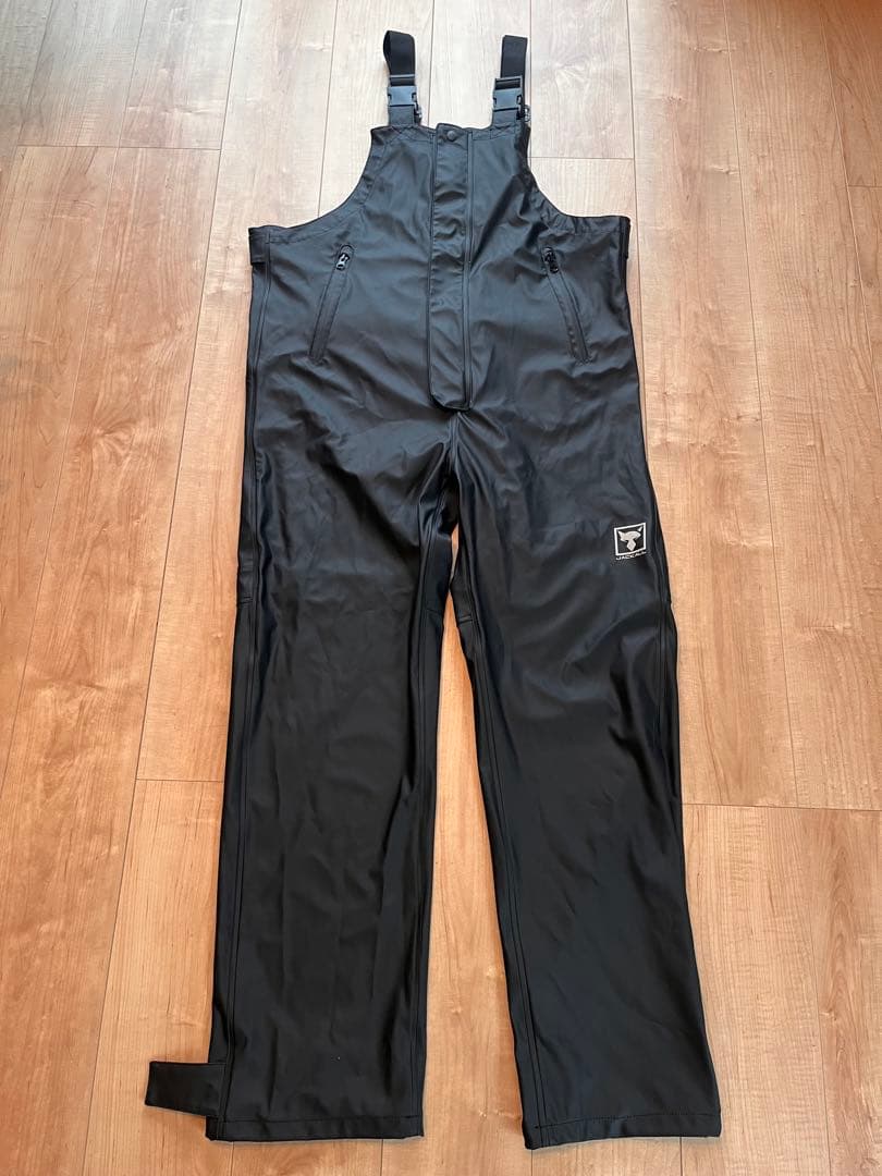 ジャッカル JACKALL オフショアハイドロビブ　ブラック Ｍサイズ