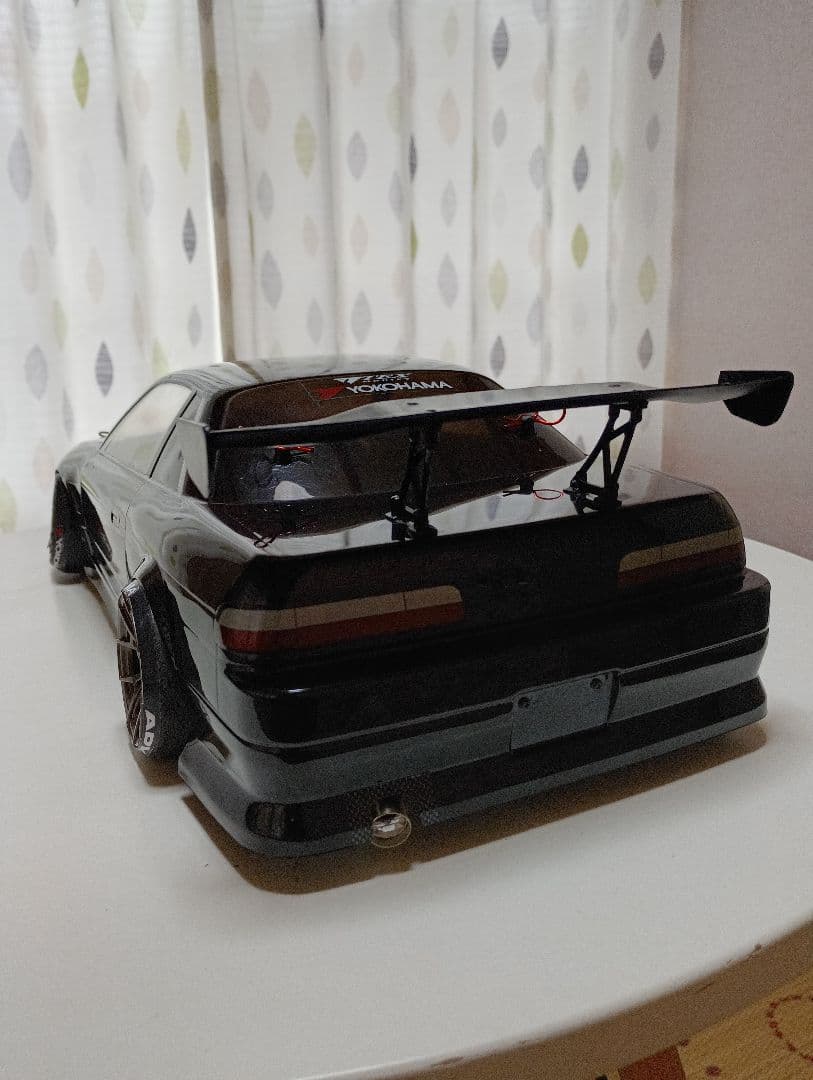 ヒ*ロ様 S13シルビア　ボディー　ヨコモ