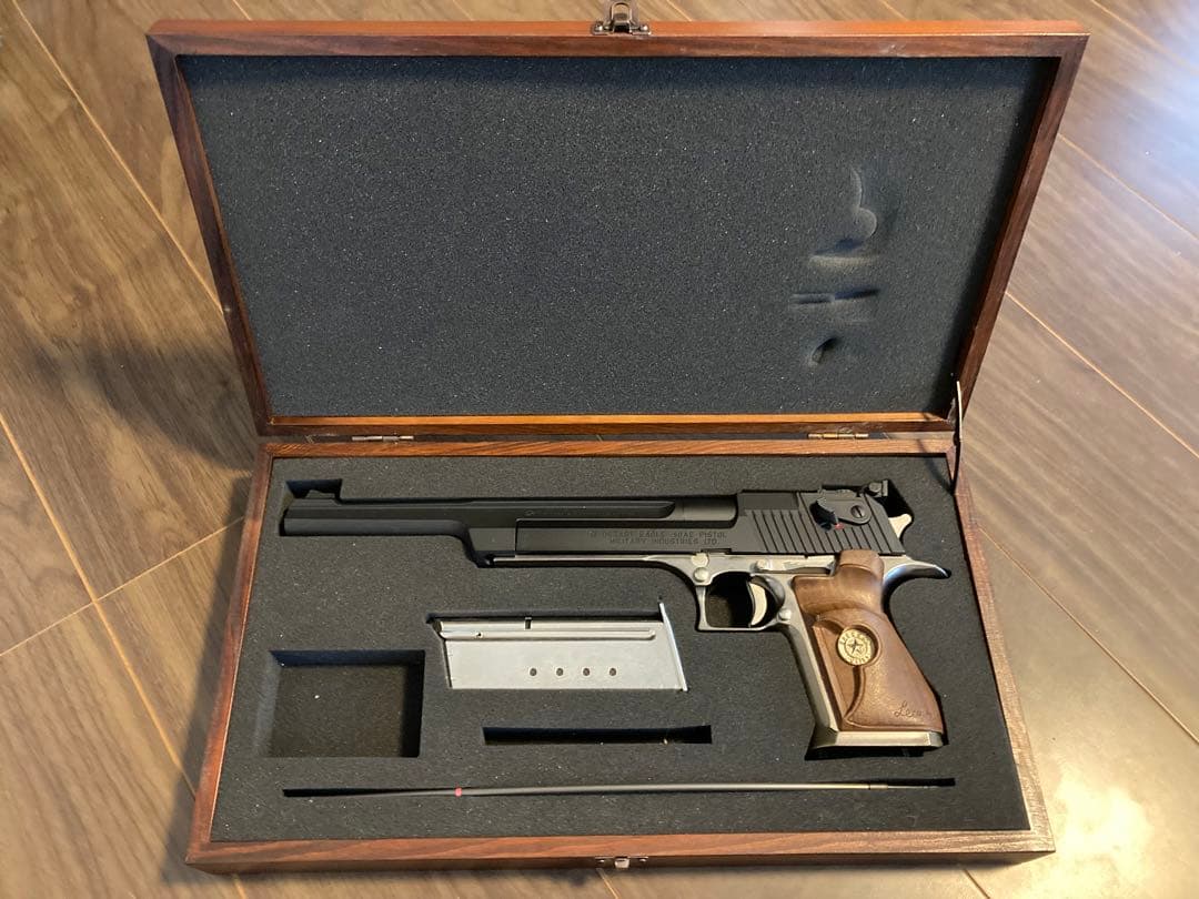 東京マルイ　バイオハザード2 10インチカスタム　デザートイーグル 50AE