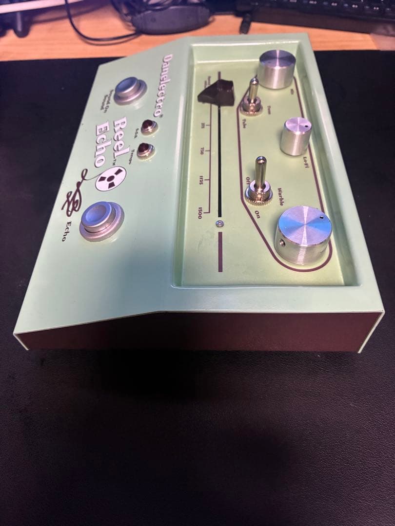 ダンエレクトロ　Danelectro Reel Echo ギターエフェクター