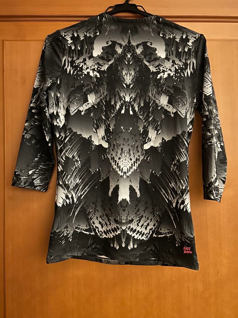 ビディバドゥ　テニスウェア　柄トップス　US-Sサイズ　新品