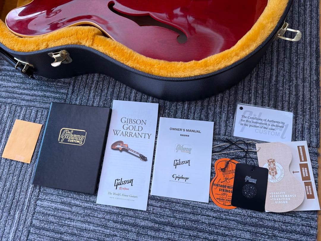 ギター Gibson CustomShop ES-335 '61 Cherry