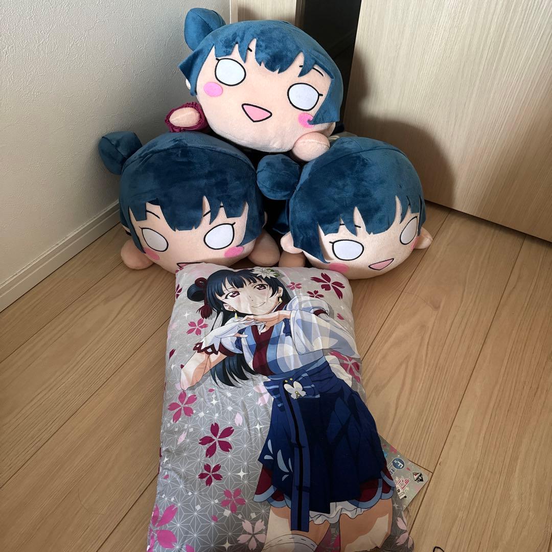 ラブライブ メガジャンボ 寝そべり ぬいぐるみ 津島 善子