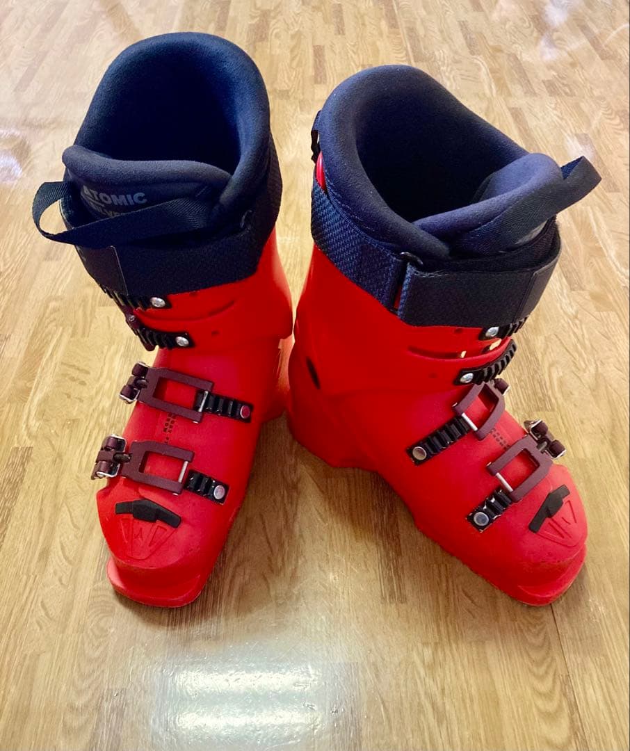 Atomic アトミック　レッドスター　CS 70 LC 23.5センチ