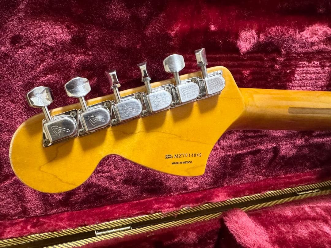 ギター Fender Stratocaster70s Custom Shop Texas