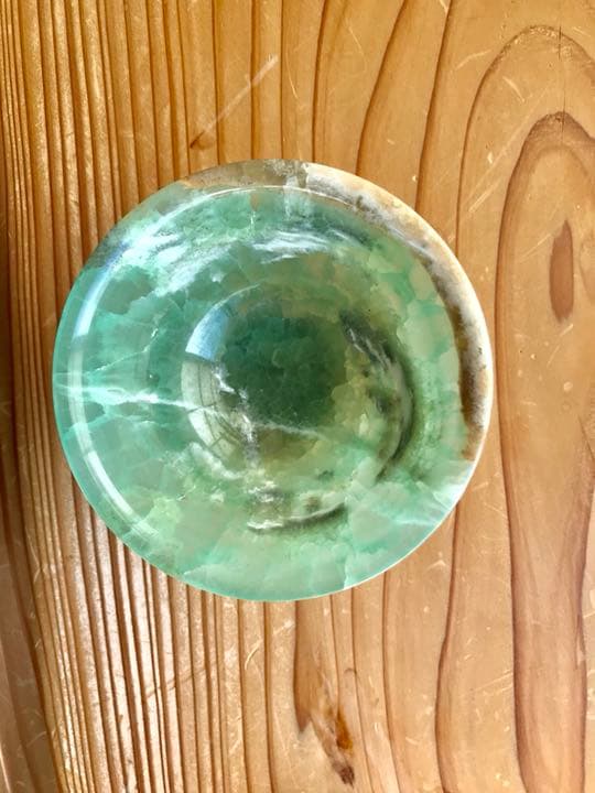 砡 玉杯 玉盃 酒器 ぐい呑  翡翠? 盃 石杯 石盃