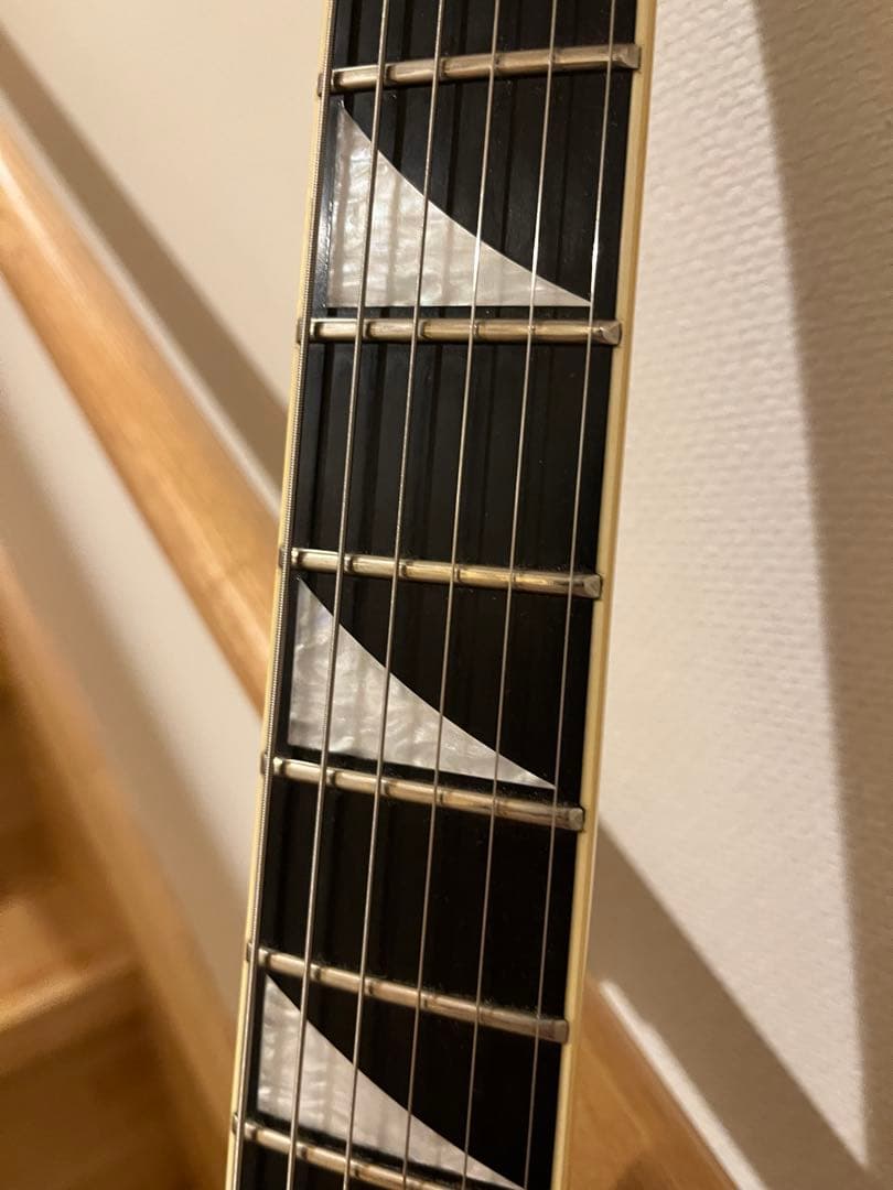 Jackson stars RR-J2E randy V EMG搭載