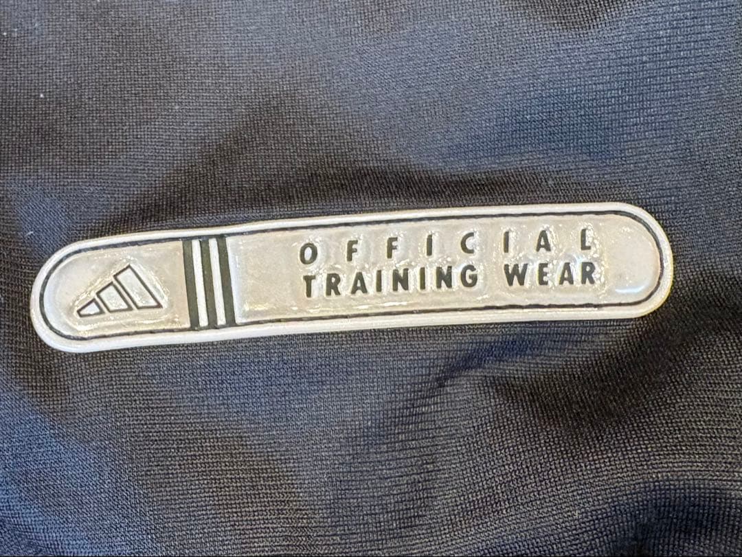 レア❗️オランダフェイエノールトのトラックジャケットadidasサッカージャージ