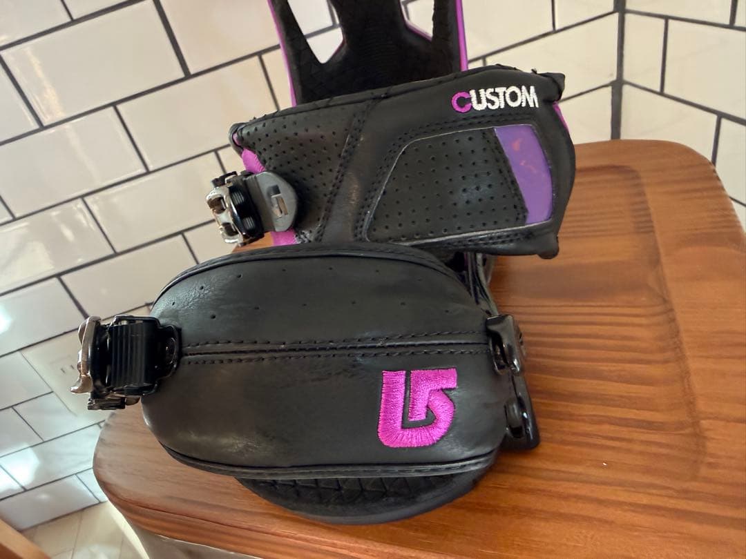 BURTON スノーボード ビンディング 紫/黒　カスタム　Sサイズ